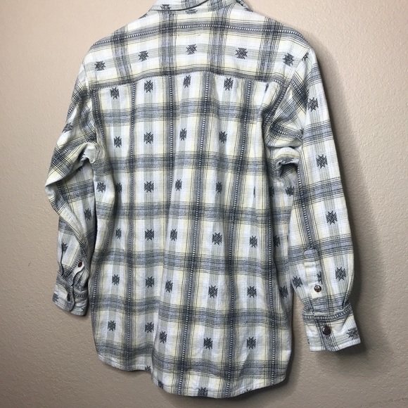 Western style button up/flannel E5 - Picture 2 of 6